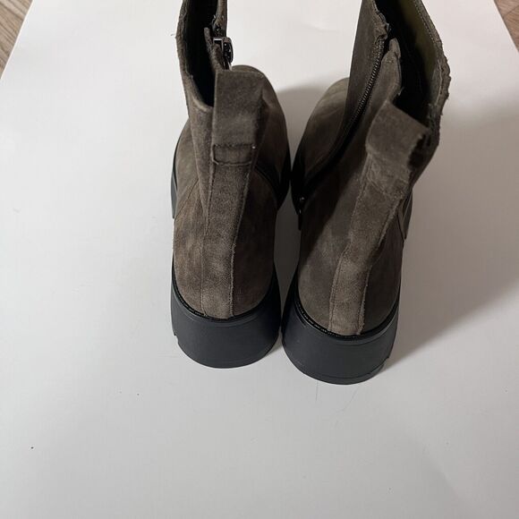 Vince Camuto Green Suede Neframes Zipper Block Heel Ankle Boots Size 8.5M - Picture 10 of 11